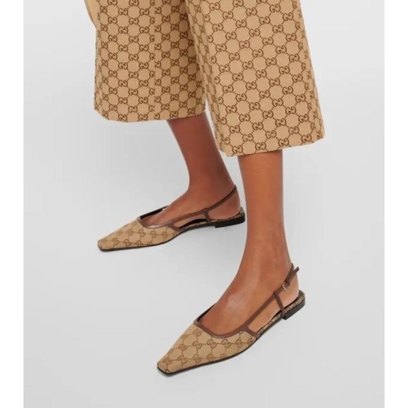 Gucci Shoes - Gucci Beige and Brown Flats